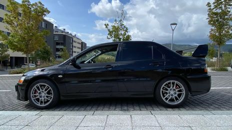 Mitsubishi Lancer Evolution • 2007 • 65,500 km