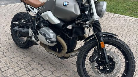 Bmw s100xr • 2017 • 60,000 km