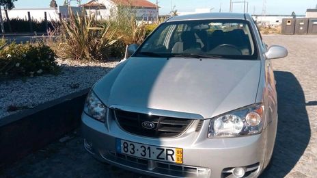 Kia Carens • 2005 • 189,999 km