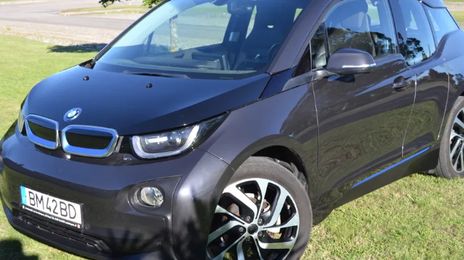 BMW i3 • 2014 • 123,700 km