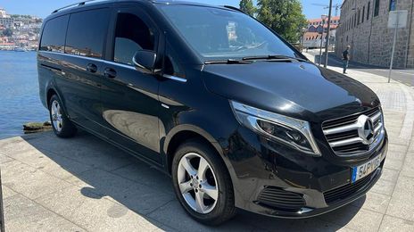 Mercedes-Benz 310 Van • 2015 • 75,000 km