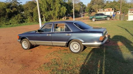Mercedes-Benz S • 1981 • 300,000 km