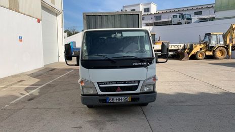 Mitsubishi Fuso canter • 2009 • 90,000 km