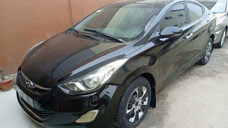 Hyundai Elantra • 2016 • 50,000 km