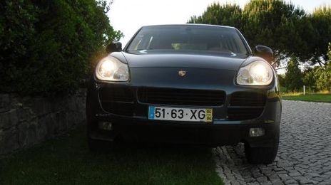 Porsche Cayenne • 2004 • 140,000 km