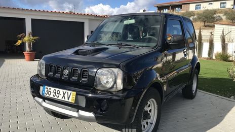 Suzuki Jimny • 2004 • 60,000 km