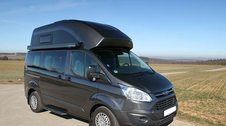 Ford Transit • 2017 • 72,000 km