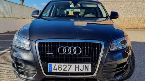 Audi Q5 • 2012 • 205,000 km