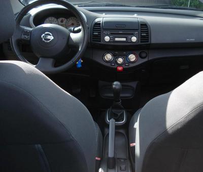 Nissan Micra • 2005 • 120,000 km