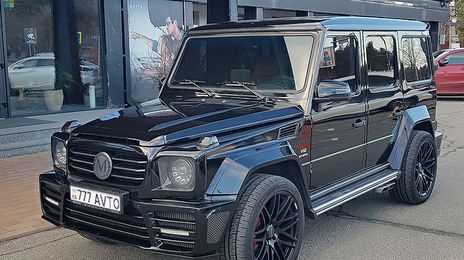 Mercedes-Benz G-Class • 1998 • 250,000 km