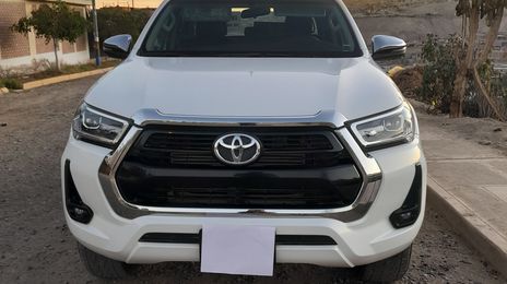 Toyota Hilux • 2021 • 45,000 km