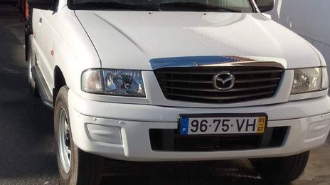 Mazda B2500 • 2003 • 249,999 km