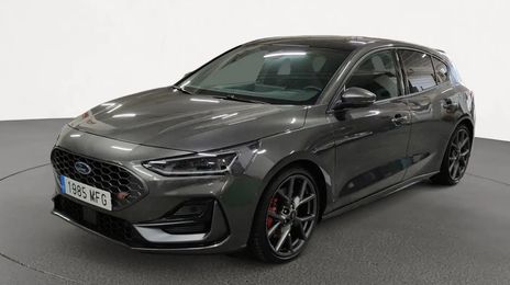 Ford Focus • 2023 • 32,200 km