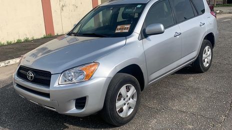 Toyota RAV4 • 2010 • 45 km