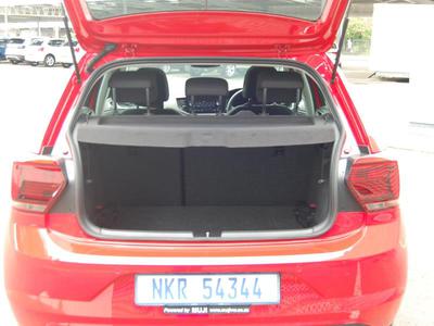 Volkswagen Polo • 2019 • 54,000 km