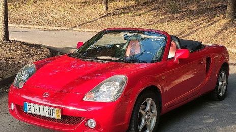 Toyota MR2 • 2000 • 70,000 km