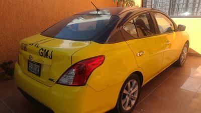 Nissan Versa • 2016 • 76,500 km