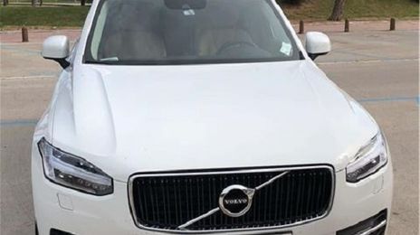 Volvo XC90 • 2015 • 121,000 km
