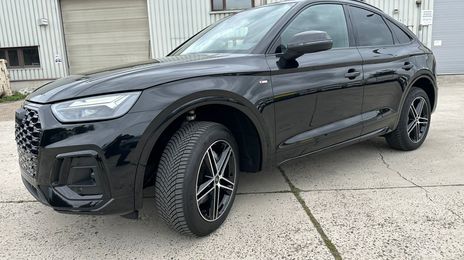 Audi Q5 • 2022 • 14,000 km