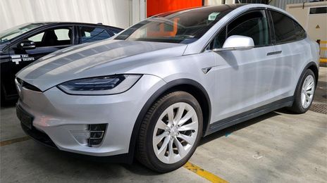 Tesla Model X • 2018 • 47,000 km