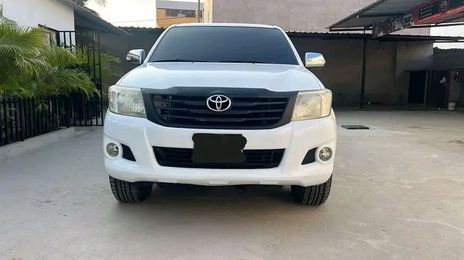 Toyota Hilux • 2019 • 50,000 km
