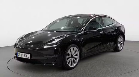 Tesla Model 3 • 2019 • 99,816 km