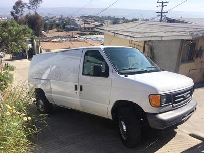 Ford 350 • 2006 • 163,335 km