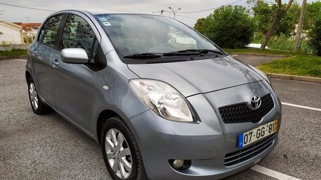 Toyota Yaris • 2008 • 169,000 km