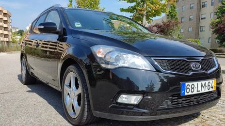 Kia Cee`d SW • 2011 • 110,000 km