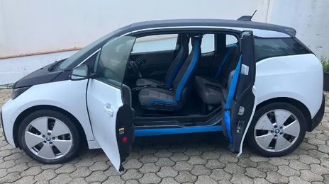 BMW i3 • 2018 • 79,000 km