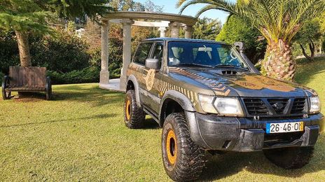 Nissan Patrol • 1999 • 200,000 km