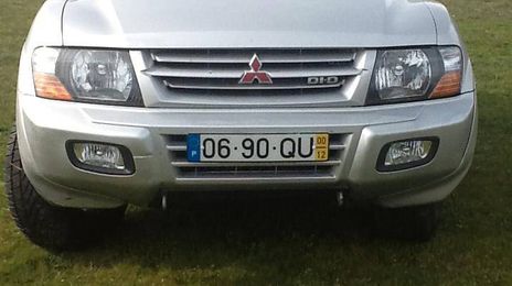 Mitsubishi Pajero • 2000 • 200,000 km