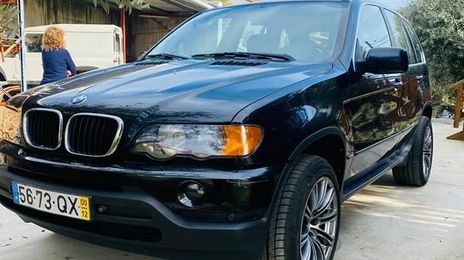 BMW X5 • 2000 • 99,000 km