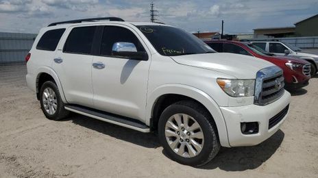 Toyota Sequoia • 2014 • 10,000 mi