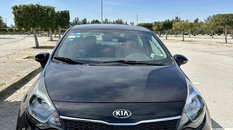 Kia Rio • 2016 • 111,000 km