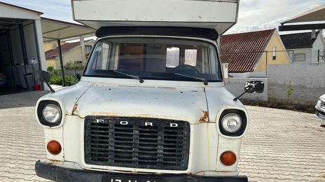 Ford Transit Cargo Van • 1977 • 80,000 km