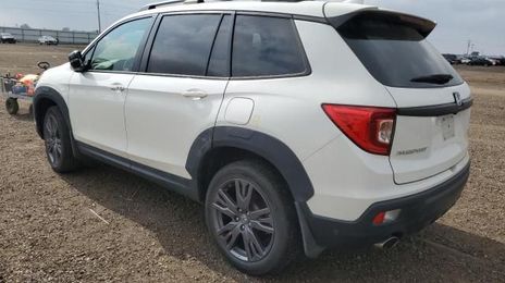 Honda Pilot • 2015 • 42,154 km