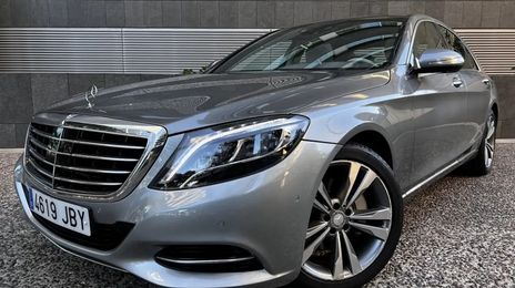 Mercedes-Benz S-Class • 2015 • 156,000 km