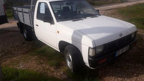 Nissan Pickup • 1996 • 350,000 km