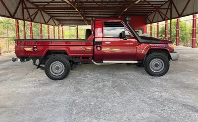 Toyota Land Cruiser • 2017 • 44,000 km