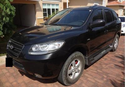 Hyundai Santa Fe • 2008 • 100,000 km