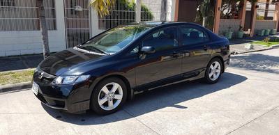 Honda Civic • 2010 • 80,000 km
