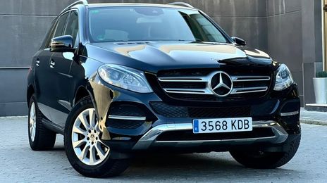 Mercedes-Benz GLE-Class • 2018 • 50,000 km