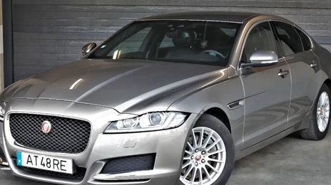 Jaguar XF • 2019 • 44,000 km