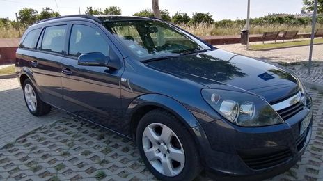 Opel Astra • 2006 • 213,000 km