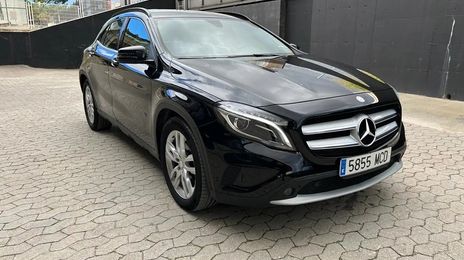Mercedes-Benz GLA-Class • 2017 • 50,000 km