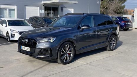 Audi Q7 • 2021 • 87,282 km