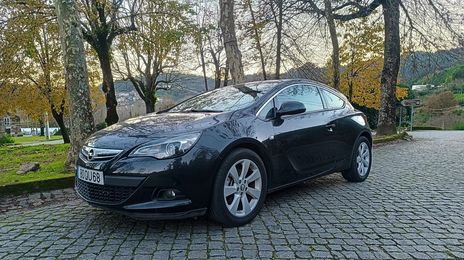 Opel Astra • 2016 • 132,500 km