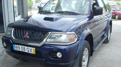 Mitsubishi Pajero • 2001 • 168,000 km