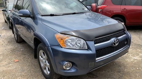 Toyota RAV4 • 2016 • 50,000 km